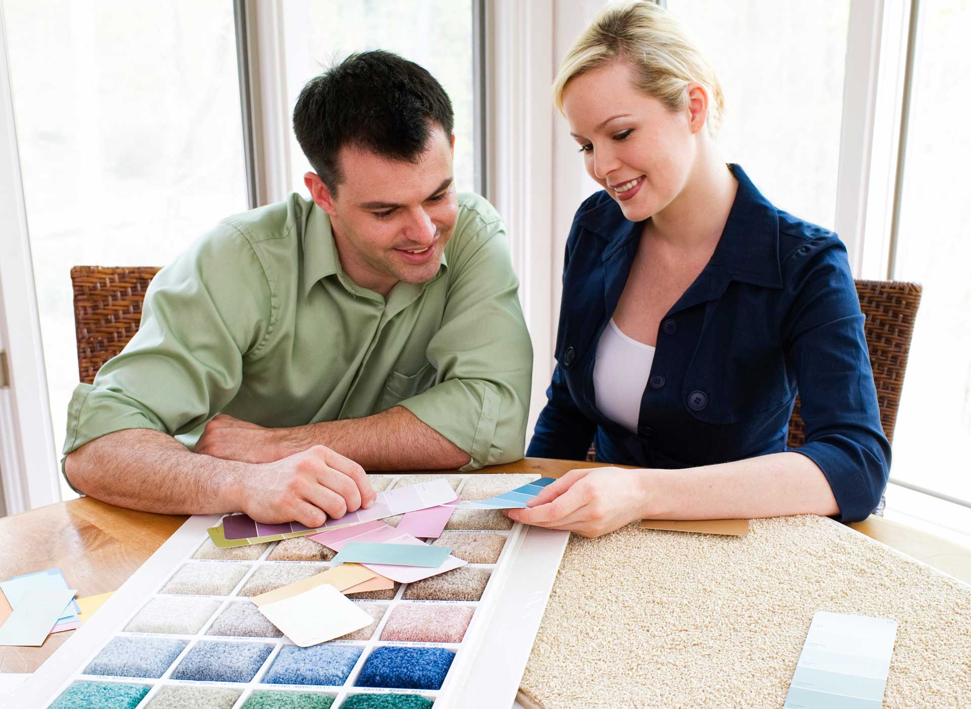 Couple with interior designer